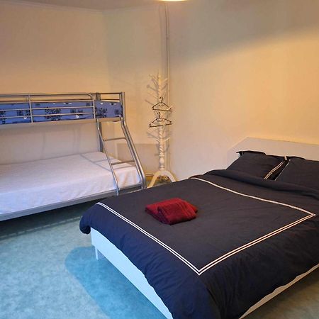 Slaapkamer Markt Geraardsbergen Bagian luar foto